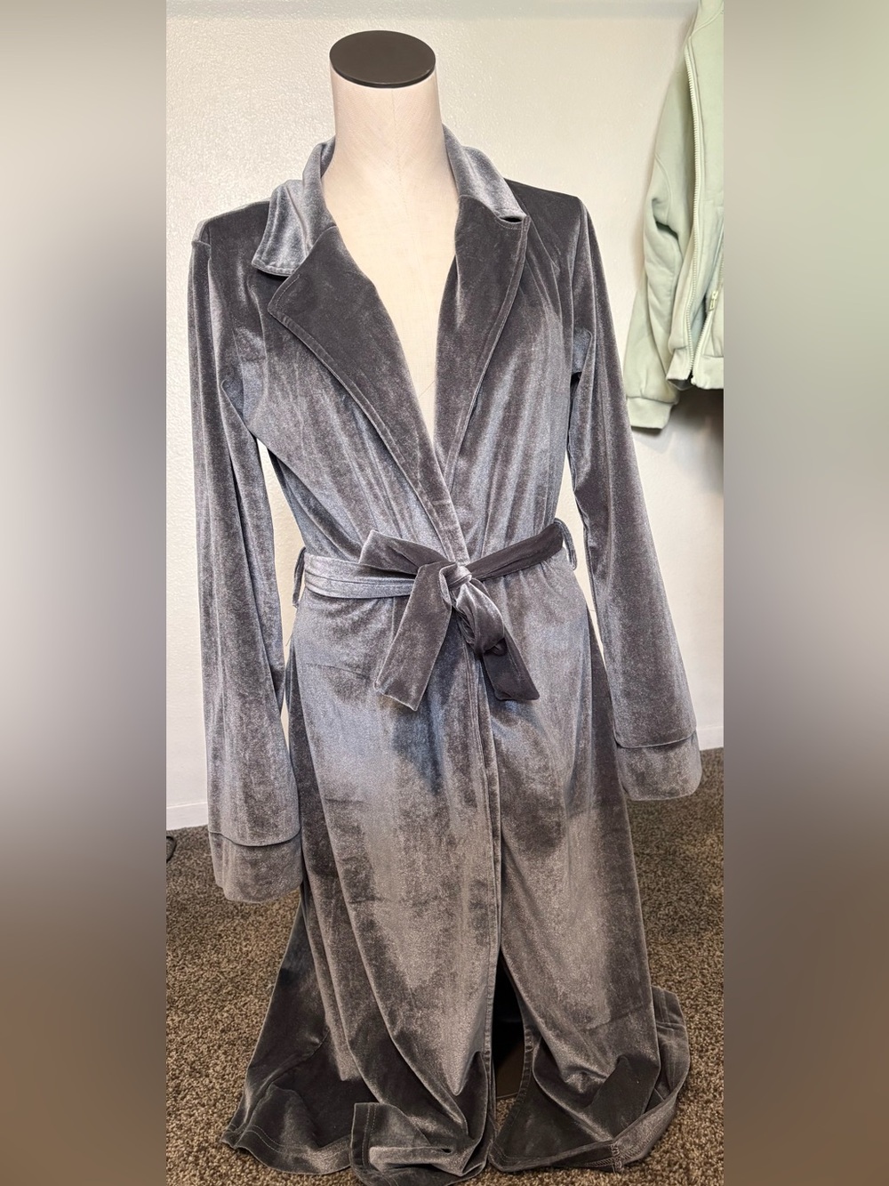 Plush Velvet Long Cardigan with Belt - Gray